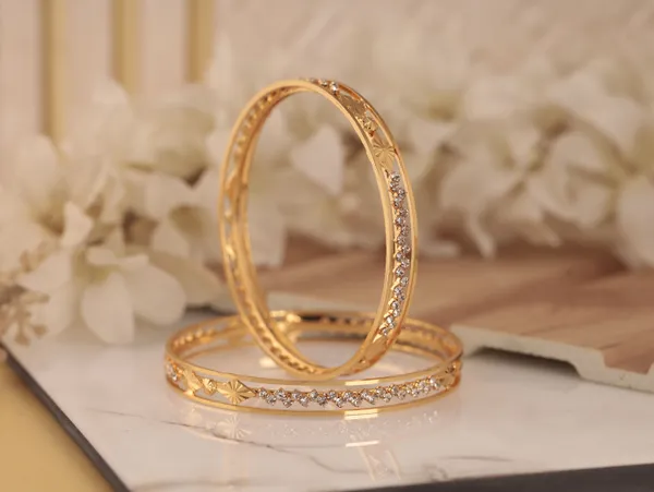Gold_Plated_Alloy_Diamond_Bangle_Set_(Pack_Of_2)