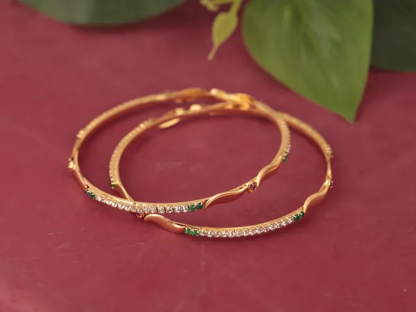 Red_Gold_Plated_Alloy_Diamond_Bangle_Set_(Pack_Of_2)