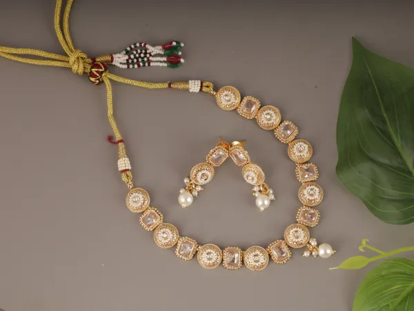 White_Brass_Earring_&_Necklace_Jewellery_Set