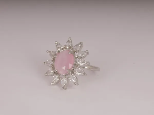Pink_Stylish_Design_Metal_Diamond_Ring