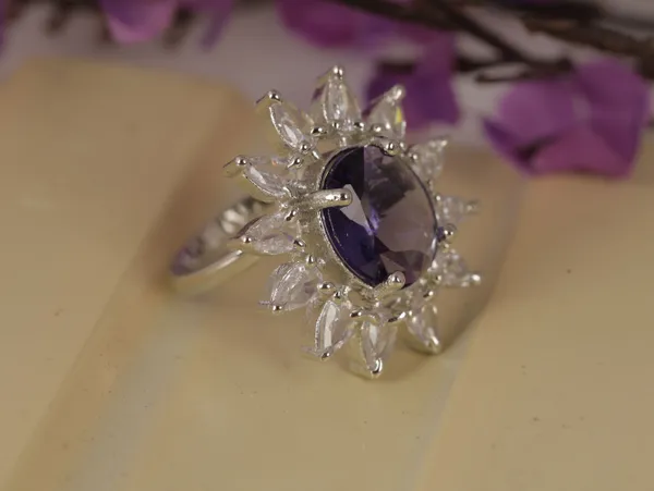 Purple_Stylish_Design_Metal_Diamond_Ring