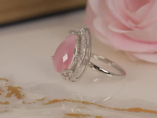 Pink_Stylish_Design_Metal_Diamond_Ring