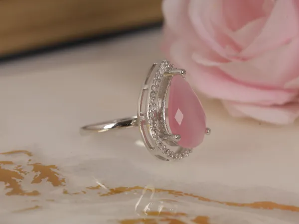 Pink_Stylish_Design_Metal_Diamond_Ring