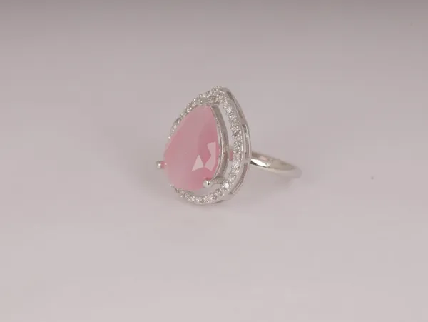 Pink_Stylish_Design_Metal_Diamond_Ring