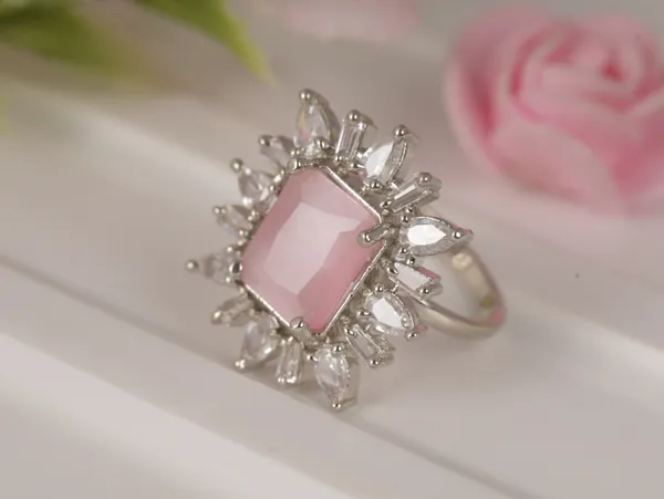 Pink_Stylish_Design_Metal_Diamond_Ring
