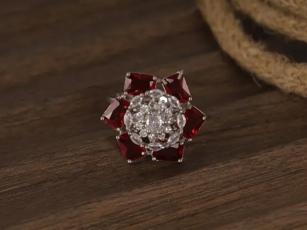 Red_Stylish_Design_Metal_Diamond_Ring