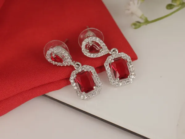 Red_Alloy_Stud_Earrings_For_Women
