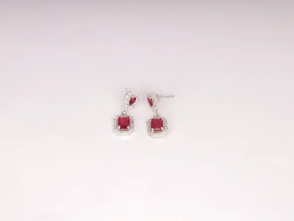 Red_Alloy_Stud_Earrings_For_Women