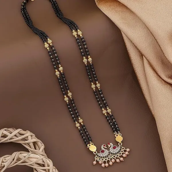 Gold_Plated_Swan_Pendant_Mangalsutra_With_Red_And_White_Crystal_Metal_Mangalsutra