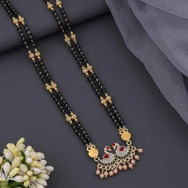 Gold_Plated_Swan_Pendant_Mangalsutra_With_Red_And_White_Crystal_Metal_Mangalsutra