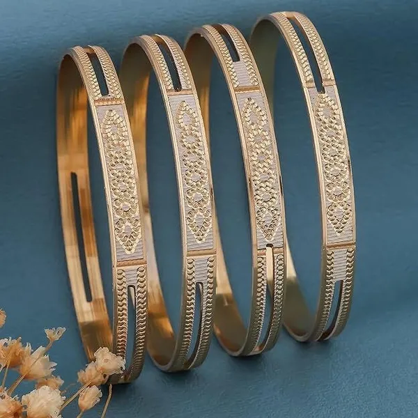 Gold_Metal_Bangle_Set_(Pack_Of_2)