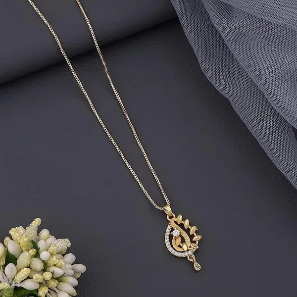 Gold_Plated_Pendant_Necklace_With_Intricate_Design_And_Gemstone_Accents_Pearl_Metal_Pendant