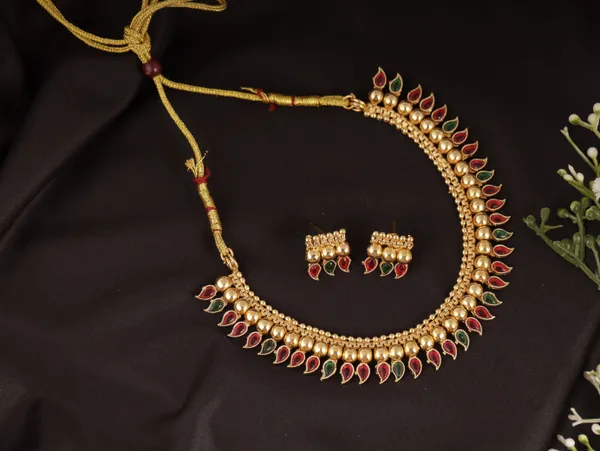 Green_Gold_Plated_Brass_Earring_&_Necklace_Jewellery_Set