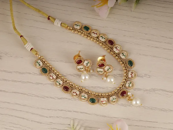 Red_Gold_Plated_Brass_Earring_&_Necklace_Jewellery_Set