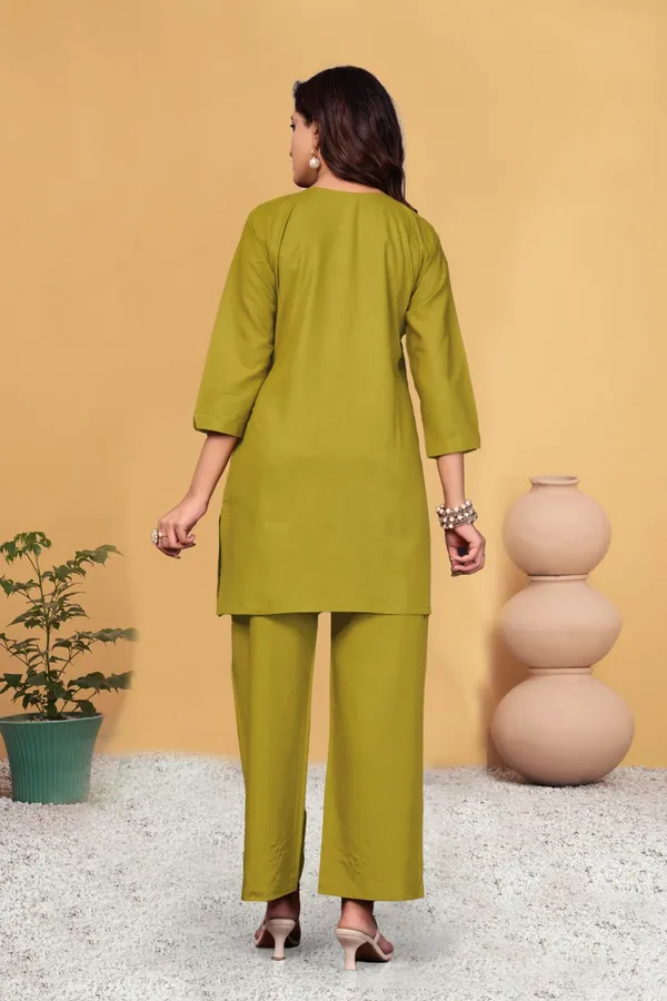 Olive_Green_Premium_Rayon_Co-Ord_Set_For_Women