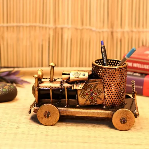 Multicolour_Engine_Pen_Holder_Stand_For_Office_Home