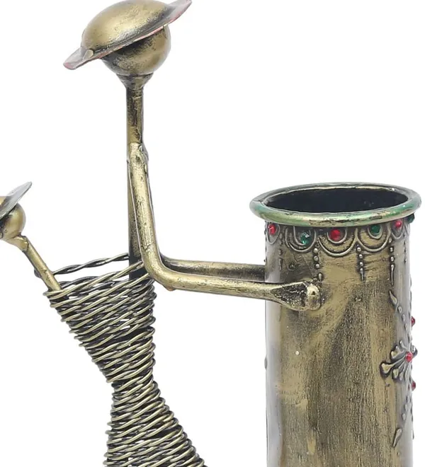 Multicolour_Iron_Wire_Lady_Pen_Stand_Figurine_Beautiful_Table_Decoration_For_Home