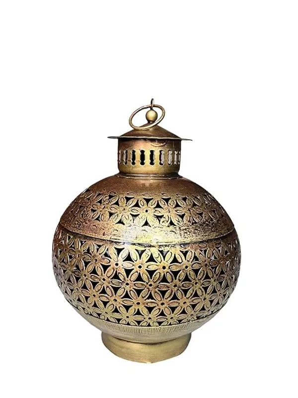 Antiquegold_Iron_Lantern_And_Candle_Tealight_Holder_For_Home