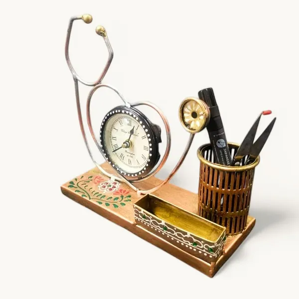 Coppergold_Metal_Doctor_Stethoscope_Theme_Pen_Stand_Decorative_For_Home