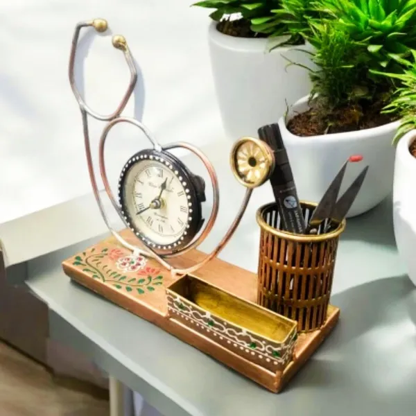 Coppergold_Metal_Doctor_Stethoscope_Theme_Pen_Stand_Decorative_For_Home