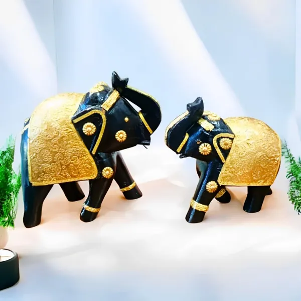 Gold_Wooden_Elephant_Set_Of_Decorative_Statues_For_Home_(Set_2)