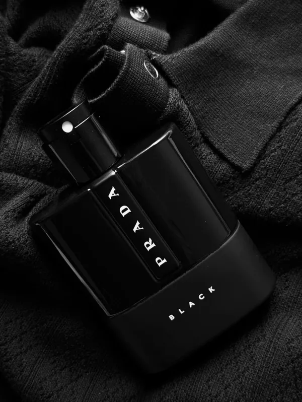Perfume_Prada_Luna_Rossa_Black_50_Ml_Eau_De_Parfum