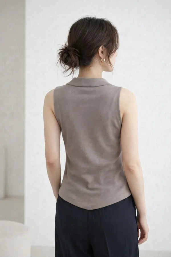 VEST_COAT_WITH_GLODEN_BUTTONS