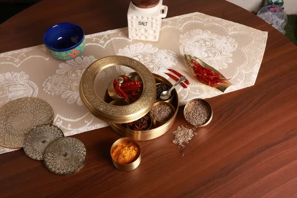 Golden_Brass_Premium_Spice_Boxmasala_Dabba_For_Kitchen