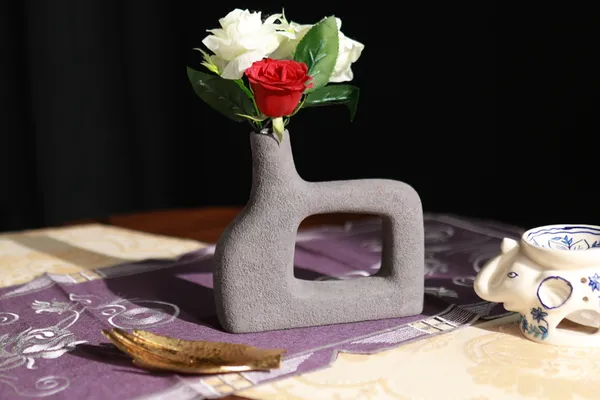 Charcoal_Ceramic_Premium_Vase_For_Home