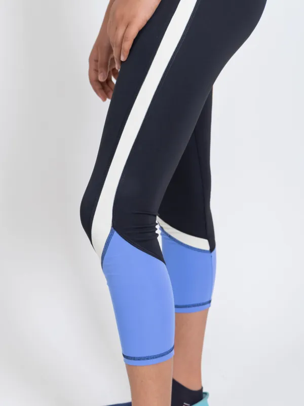Black_Premium_Kooltex_Fabric_&_Spandex_Sports_Leggings_For_Kids