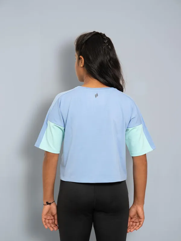 Mint_Green_Premium_Kooltex_Fabric_&_Spandex_Sports_Tank_Tops_For_Girls