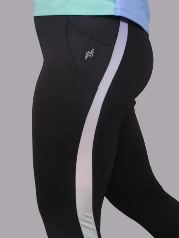 Black_&_Mint_Green_Premium_Kooltex_Fabric_&_Spandex_Sports_Leggings_For_Kids