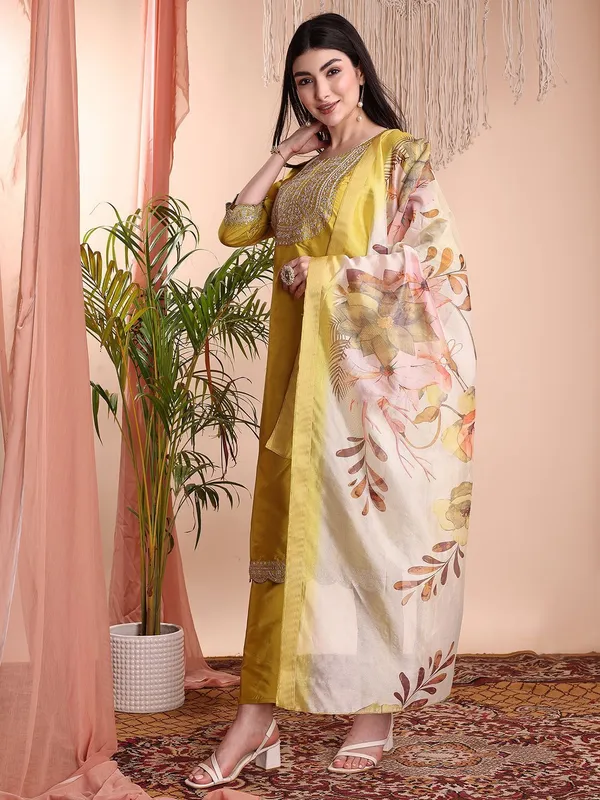 Yellow_Art_Silk_Embroidered_Kurti_Pant_Dupatta_Set_For_Women