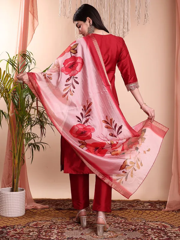 Red_Art_Silk_Embroidered_Kurti_Pant_Dupatta_Set_For_Women