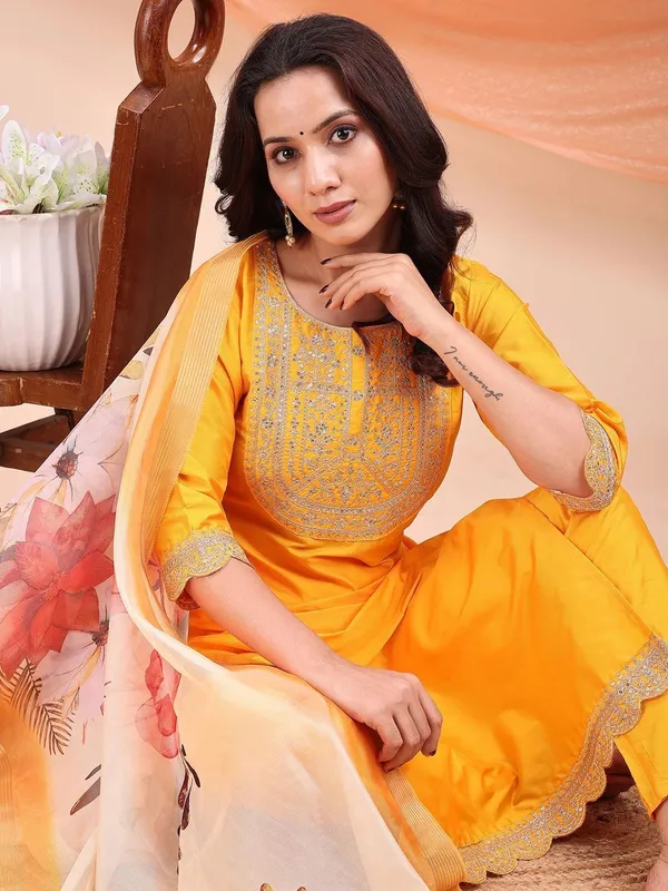Yellow_Art_Silk_Embroidered_Kurti__Pant_Dupatta_Set_For_Women