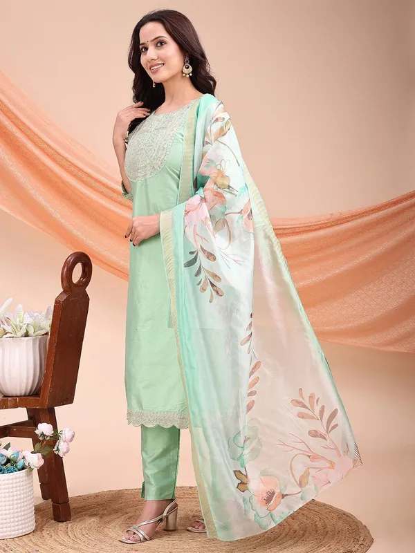 Light_Green_Art_Silk_Embroidered_Kurti_Pant_Dupatta_Set_For_Women