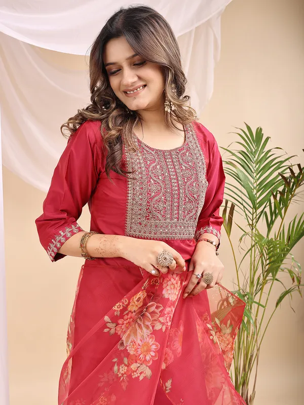 Art_Silk_Embroidered_Kurti_Pant_Dupatta_Set_For_Women