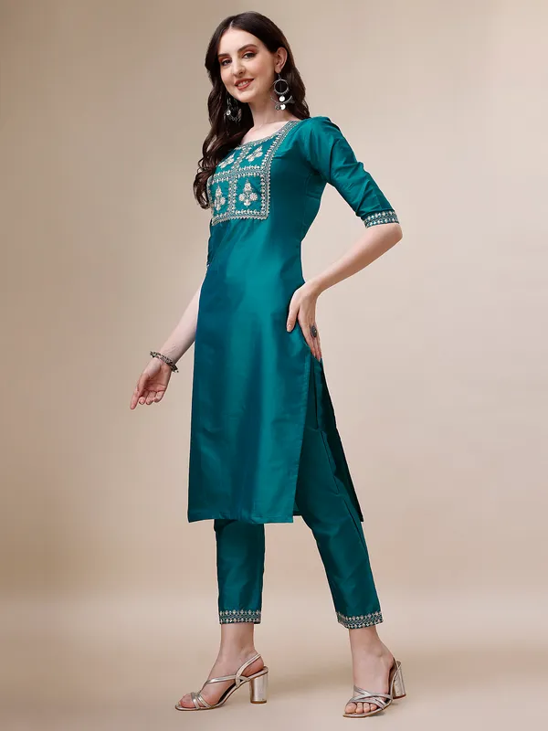 Blue_Elegant_Embroidered_Kurta_Set_with_Straight_Pants