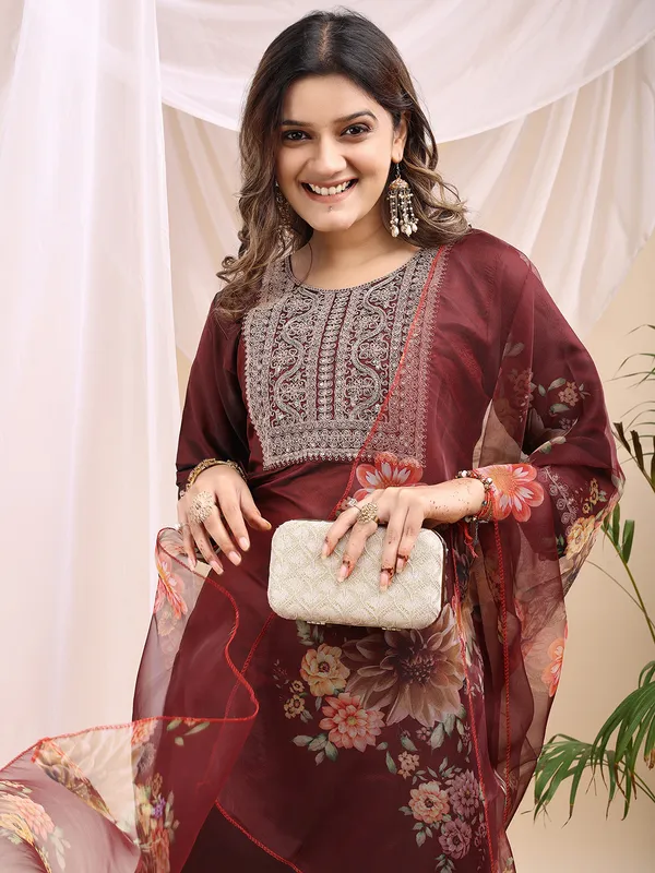 Copper_Art_Silk_Embroidered_Kurti_Pant_Dupatta_Set_For_Women