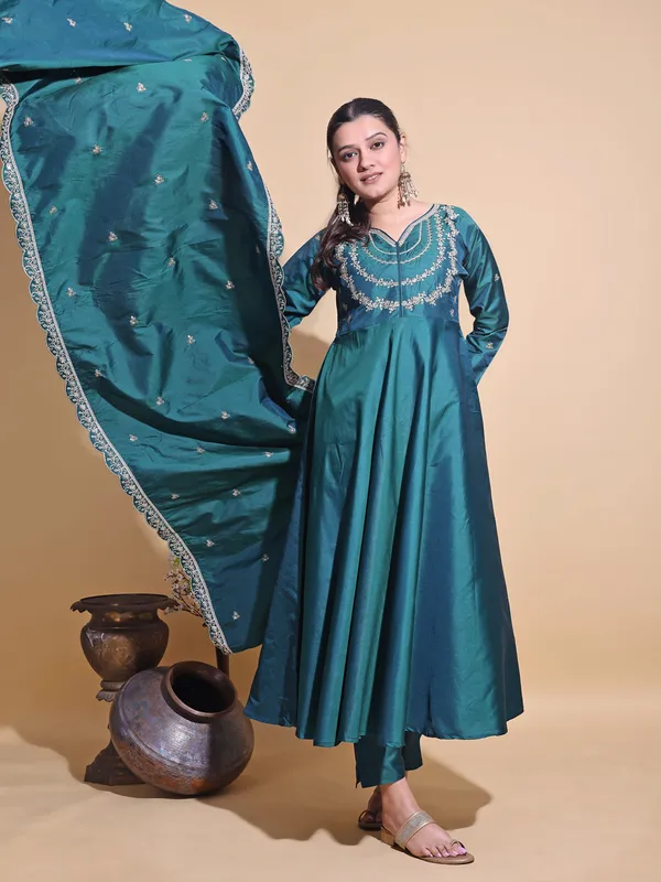 GREEN_Art_Silk_Embroidered_Anarkali_Pant_Dupatta_Set_For_Women