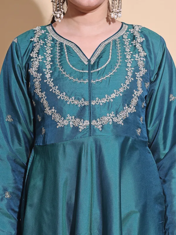 GREEN_Art_Silk_Embroidered_Anarkali_Pant_Dupatta_Set_For_Women