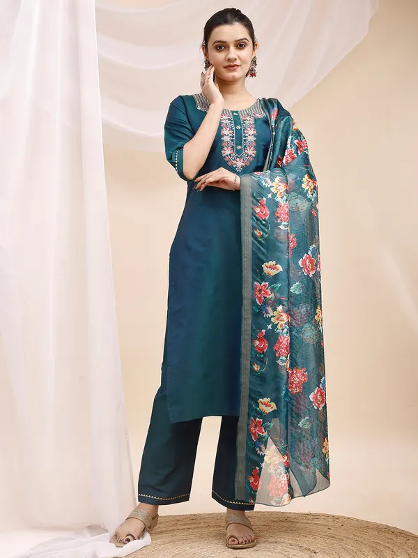 Green_Embroidered_Straight_Kurta_Set_with_Floral_Printed_Dupatta