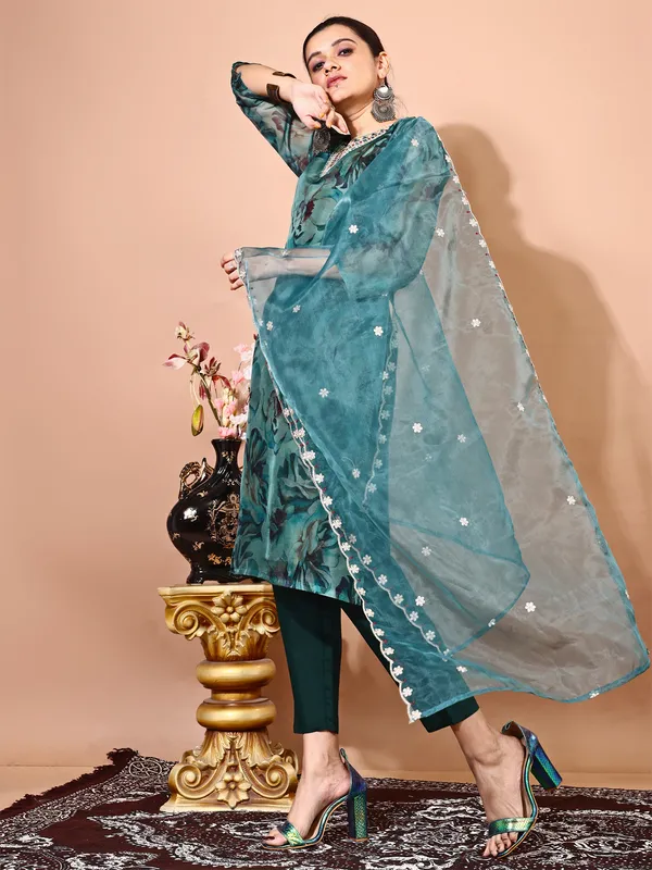 Green_Trendy_Straight_Kurta_Pant_Set_with_Designer_Dupatta
