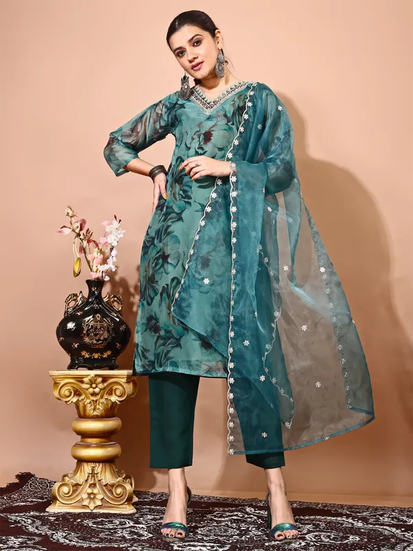 Green_Trendy_Straight_Kurta_Pant_Set_with_Designer_Dupatta
