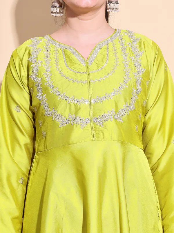 LEMON_Art_Silk_Embroidered_Anarkali_Pant_Dupatta_Set_For_Women
