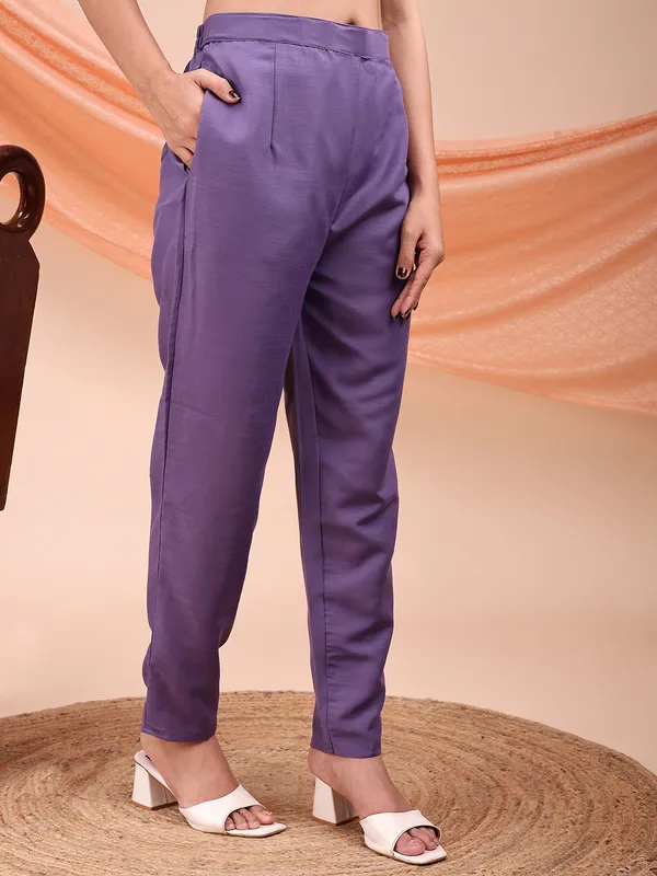 Lavendar_Art_Silk_Embroidered_Kurti_Pant_Dupatta_Set_For_Women