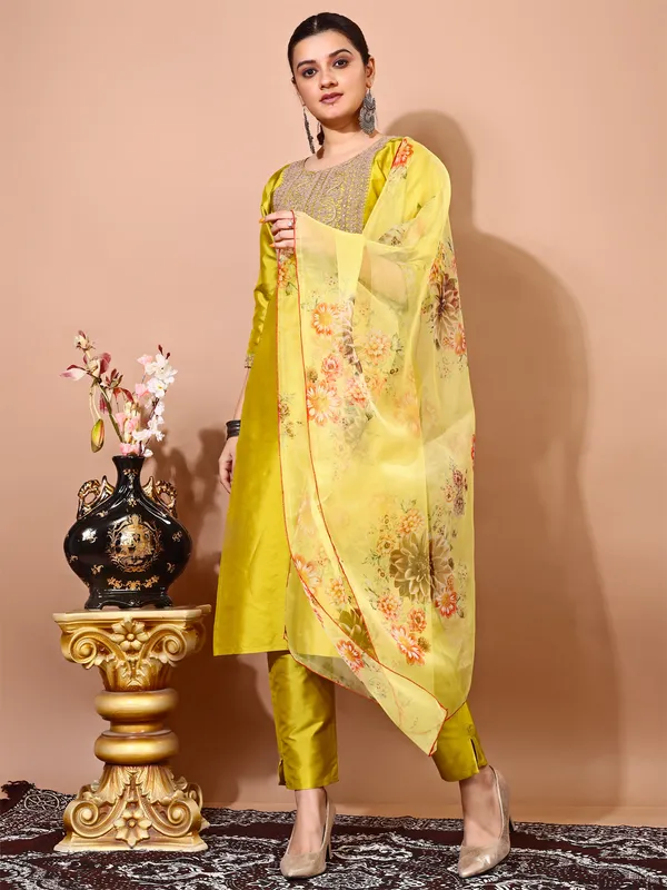 Lemon_Art_Silk_Embroidered_Kurti_Pant_Dupatta_Set_For_Women