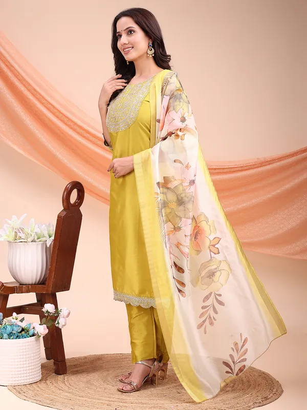 Lemon_Cotton_Rayon_Embroidered_Kurti__Pant_Dupatta_Set_For_Women