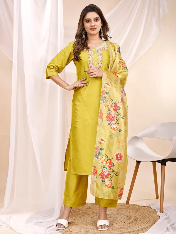 Lemon_Embroidered_Straight_Kurta_Set_with_Floral_Printed_Dupatta