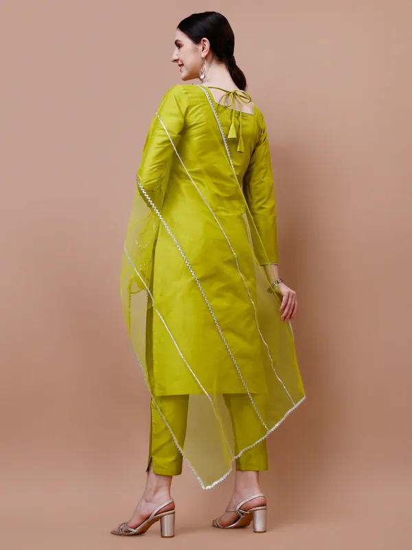Lemon_Trendy_Straight_Kurta_Pant_Set_with_Designer_Dupatta